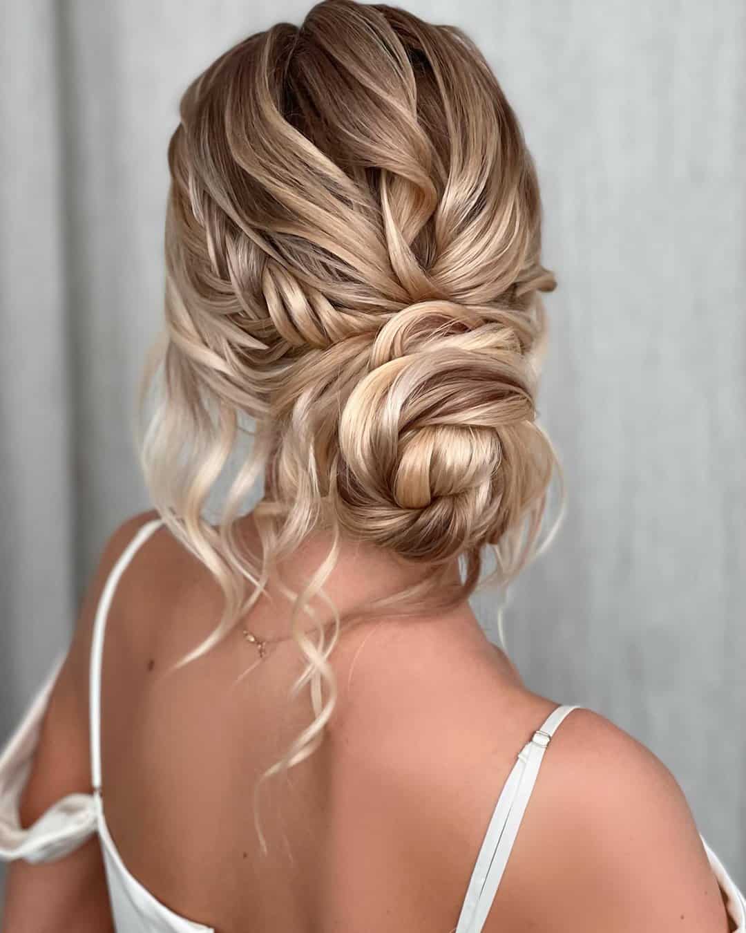 Smooth Classic Bun Wedding Hair Ideas