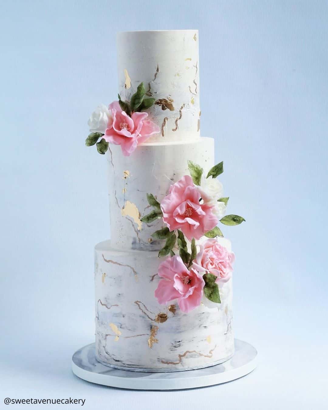 Cakes With Metallic Fragments