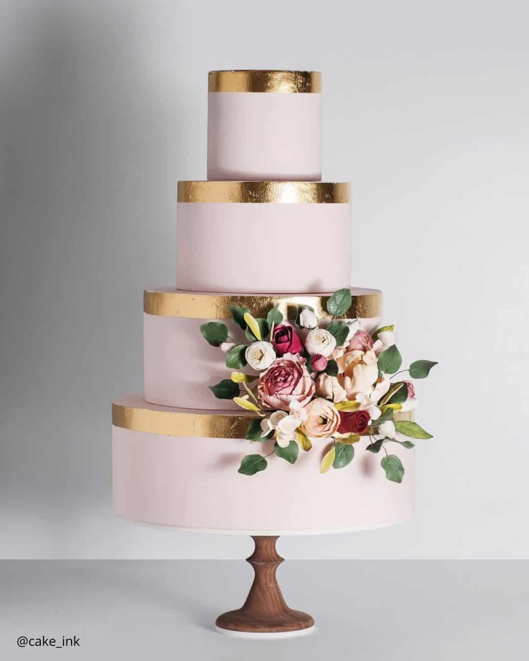 Cakes With Buttercream Flowers