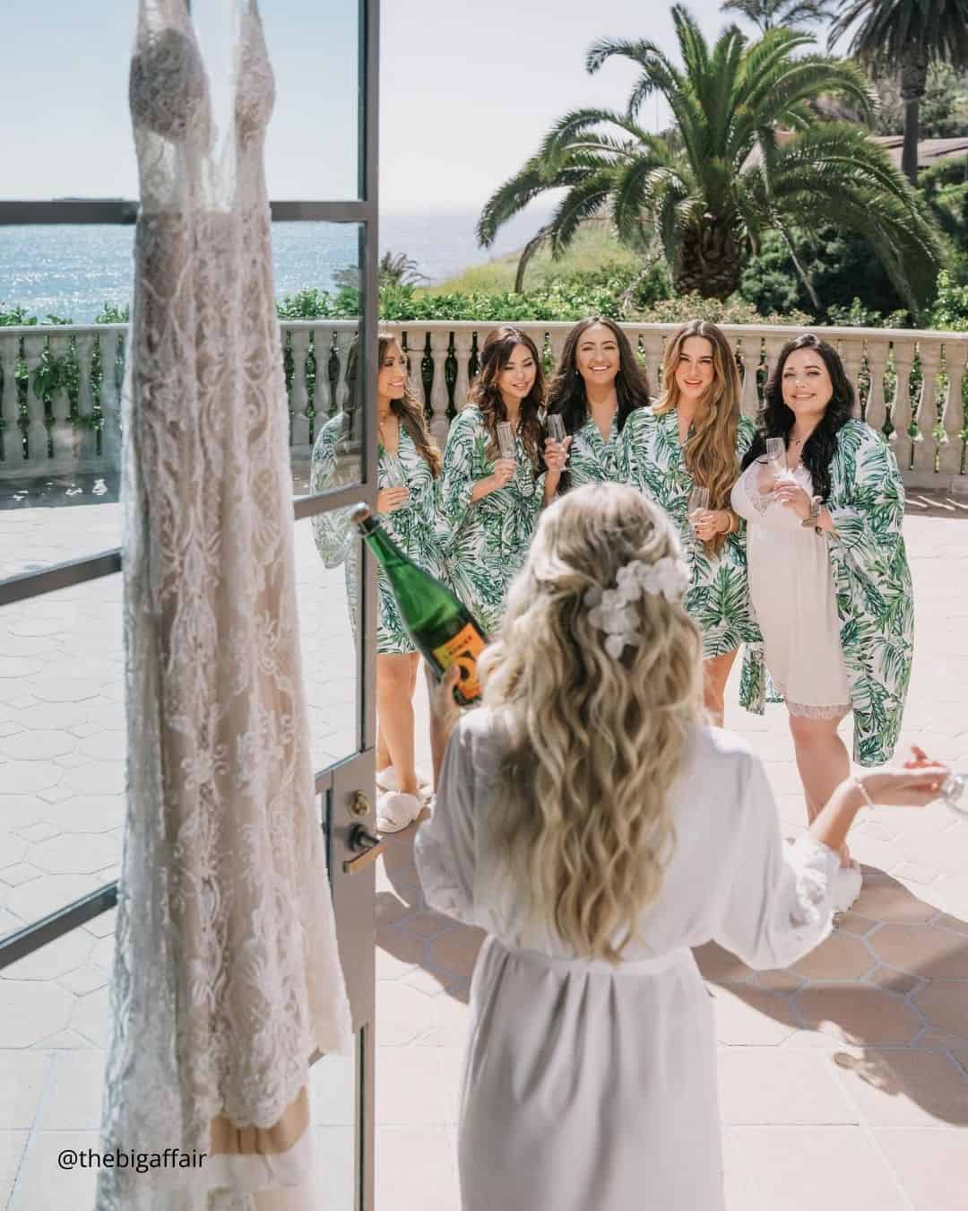 Creative Funny Wedding Photo Ideas