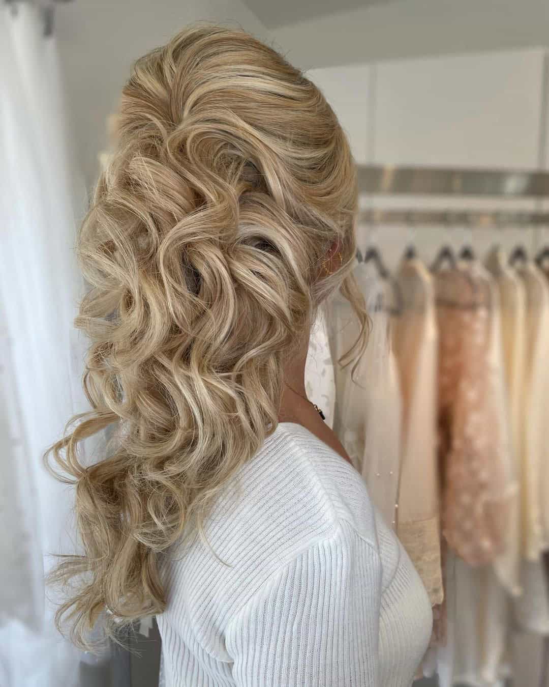 Wedding Hairstyles For Long Curly Hair