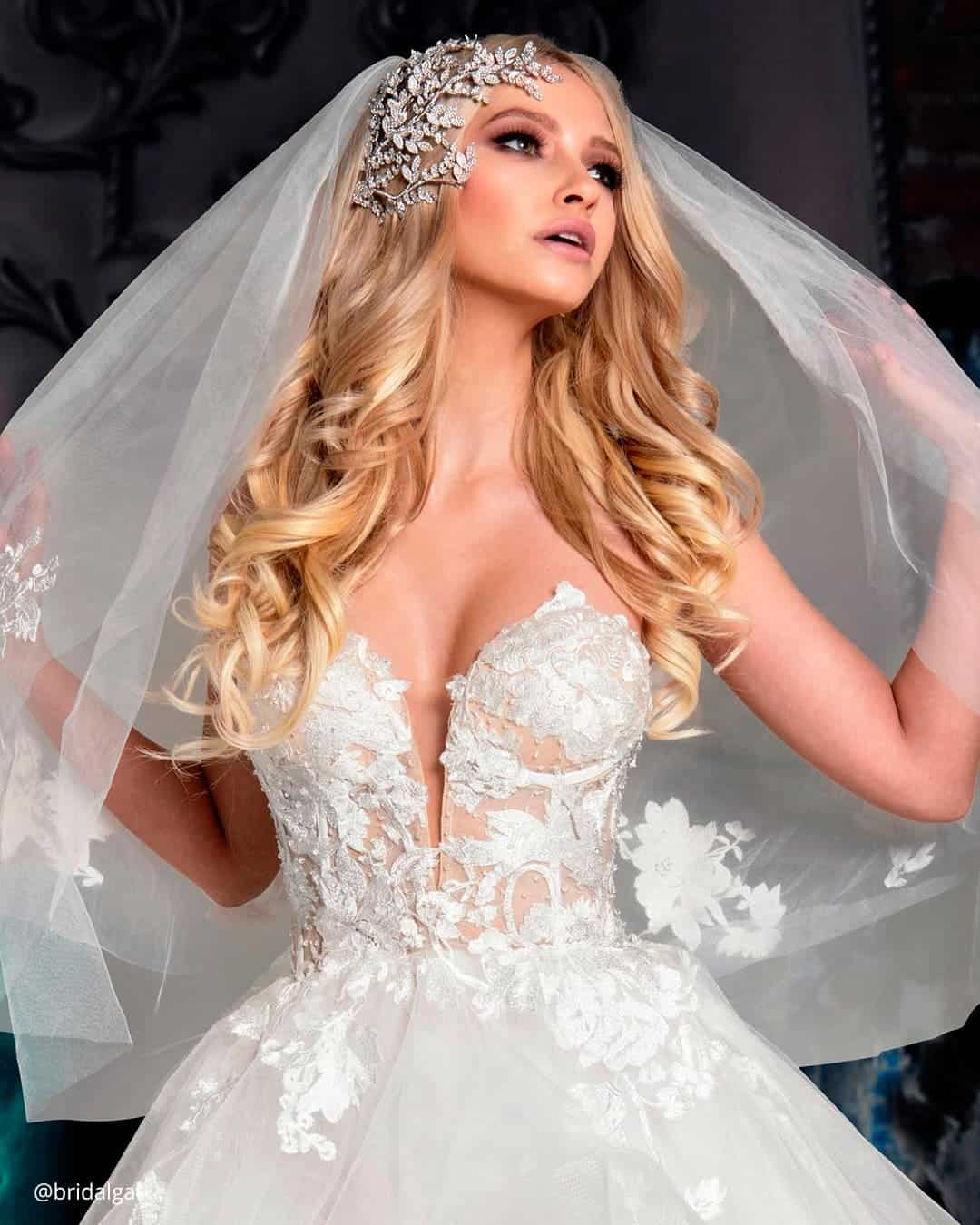 Hairstyles For Wedding Guests