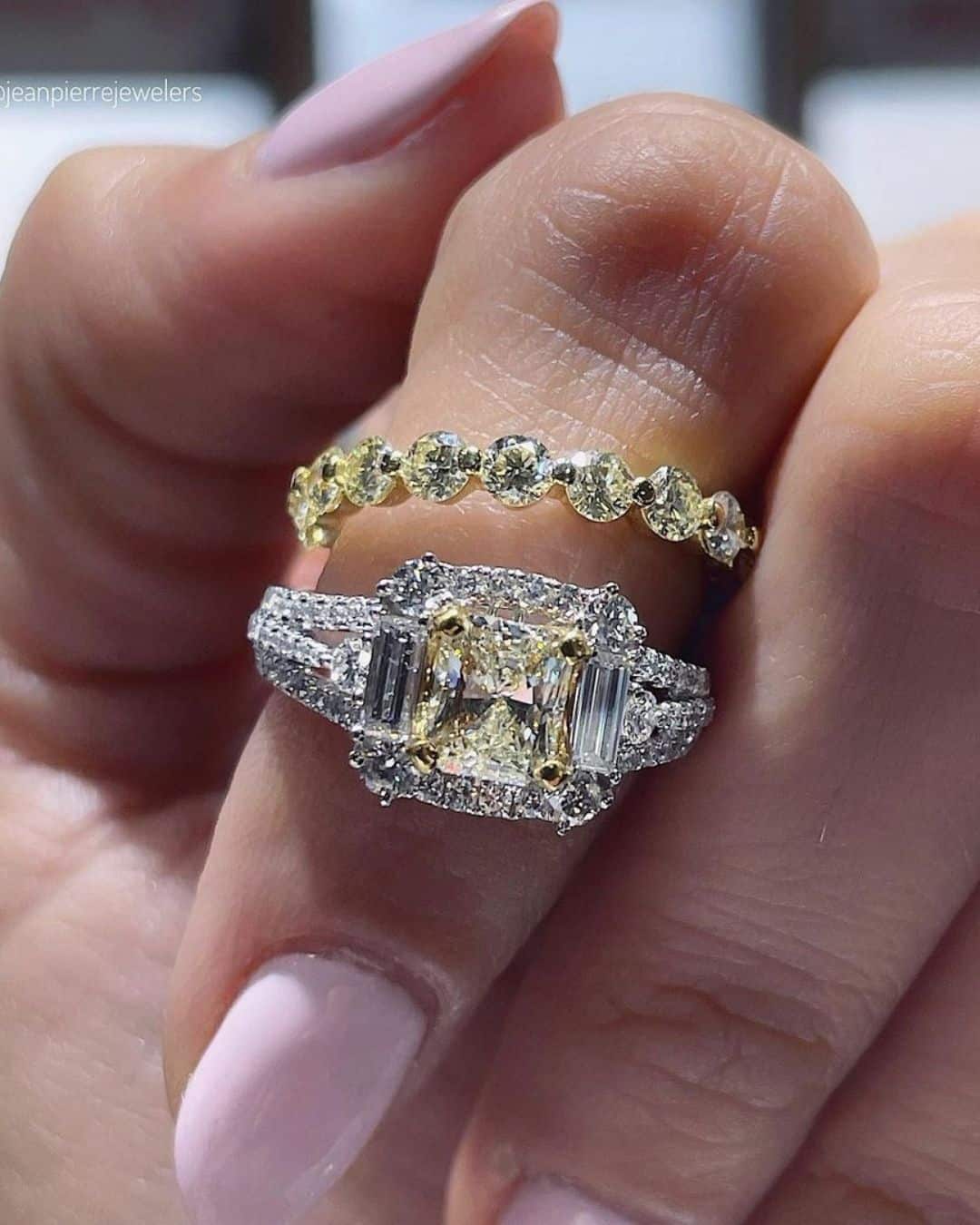 Gold Engagement Rings
