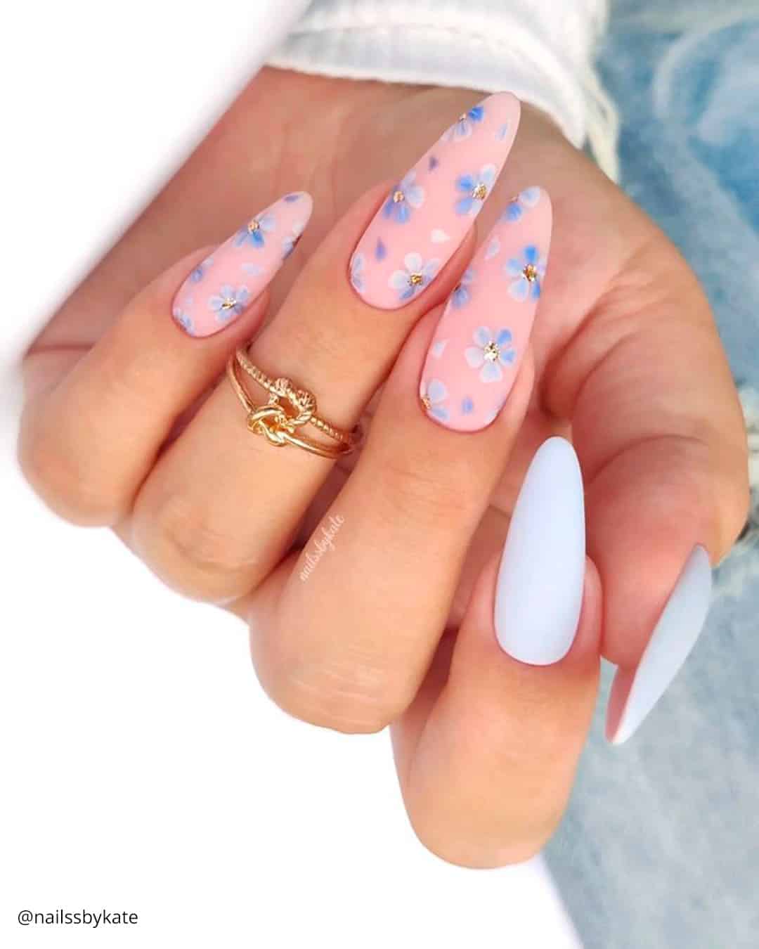 Elegant Simple Rhinestone Nail Designs