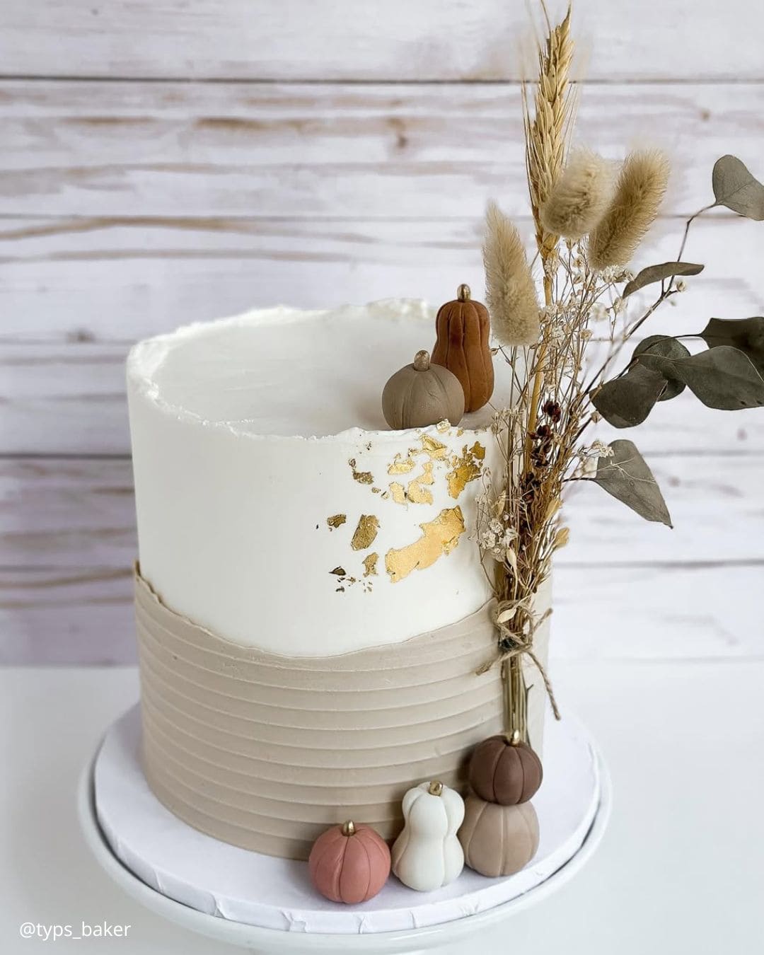 Cake Ideas With Pumpkins