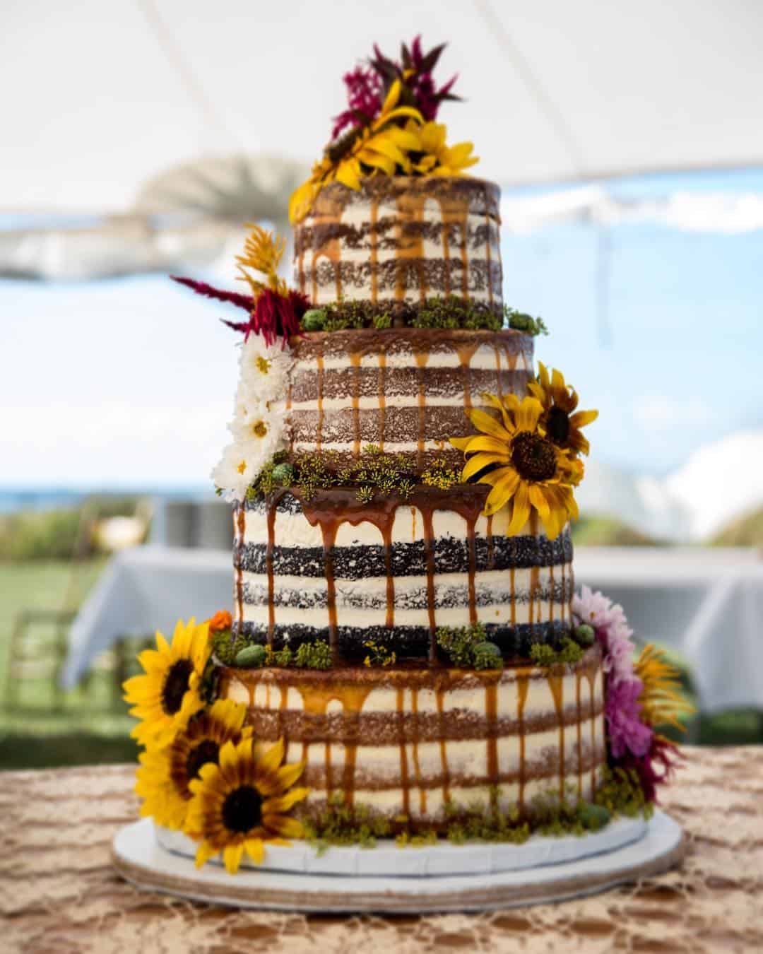 Burgundy Fall Flowers For Wedding Cake
