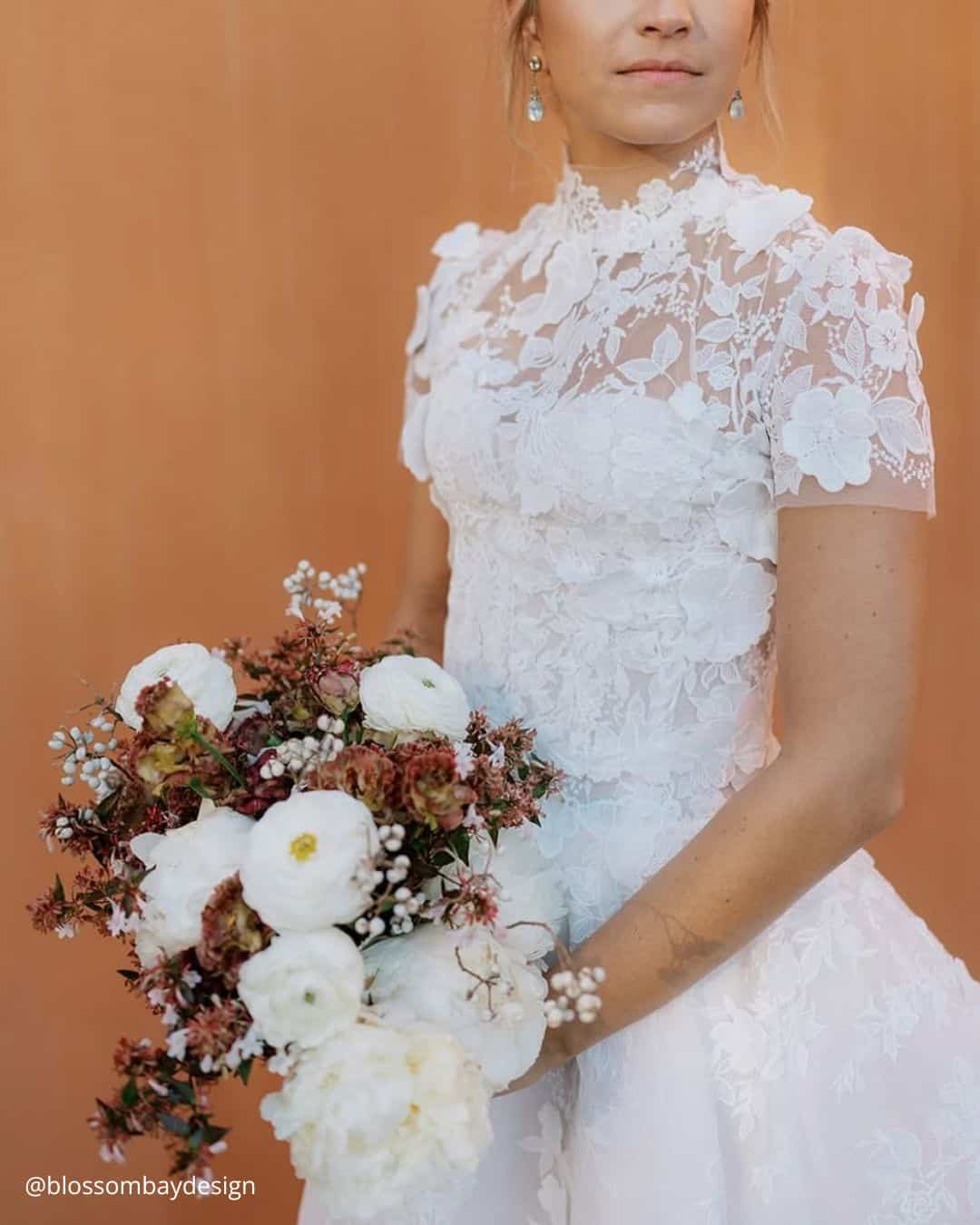 Simple Winter Wedding Bouquets