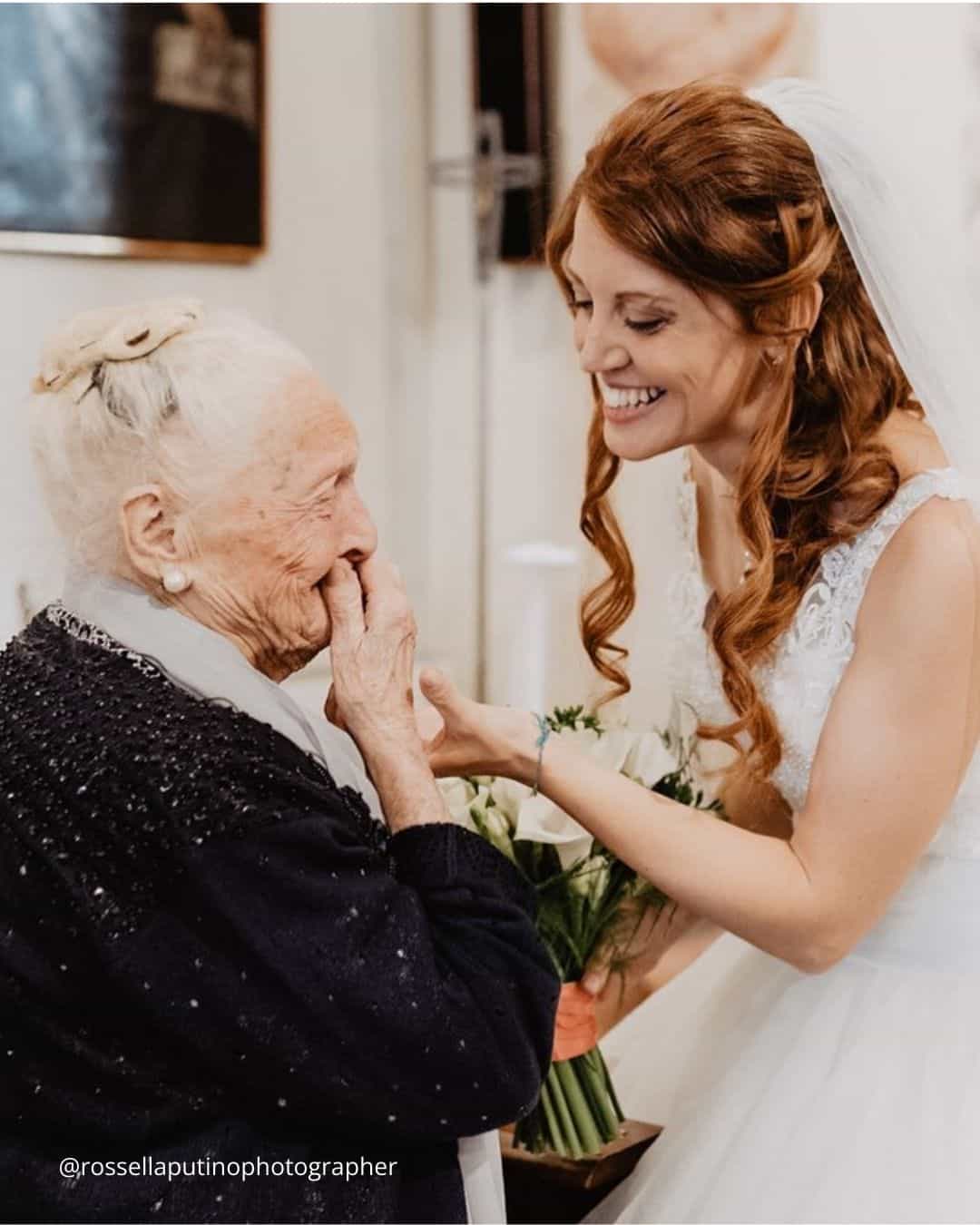 Bride And Groom with Maternal and Paternal Families