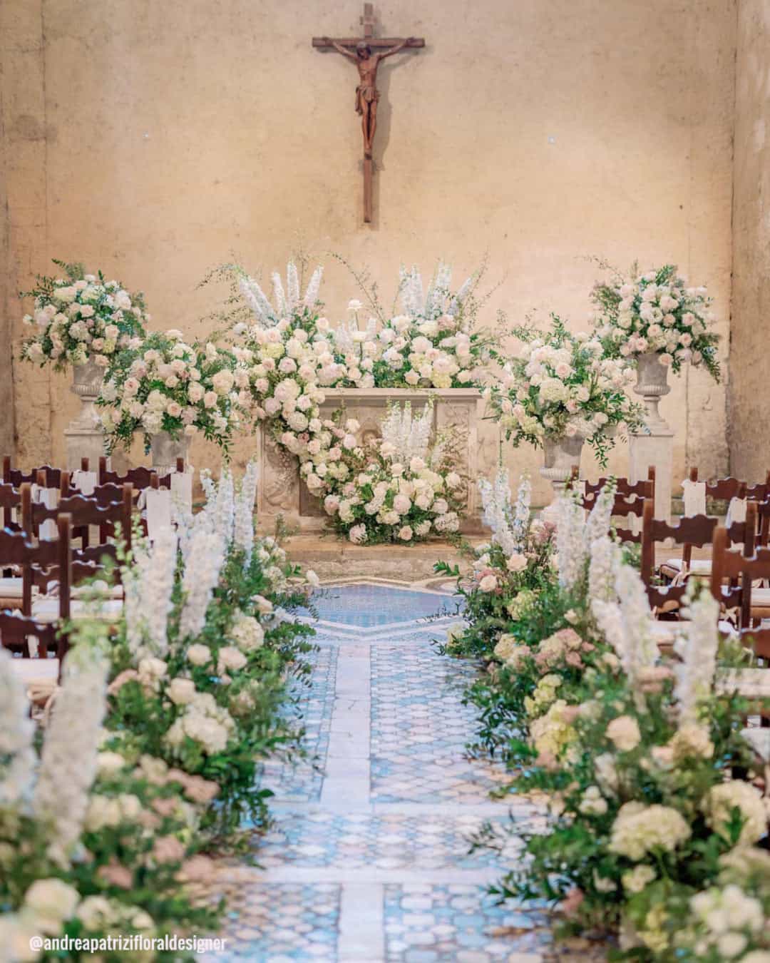 Mirror Wedding Altar Ideas