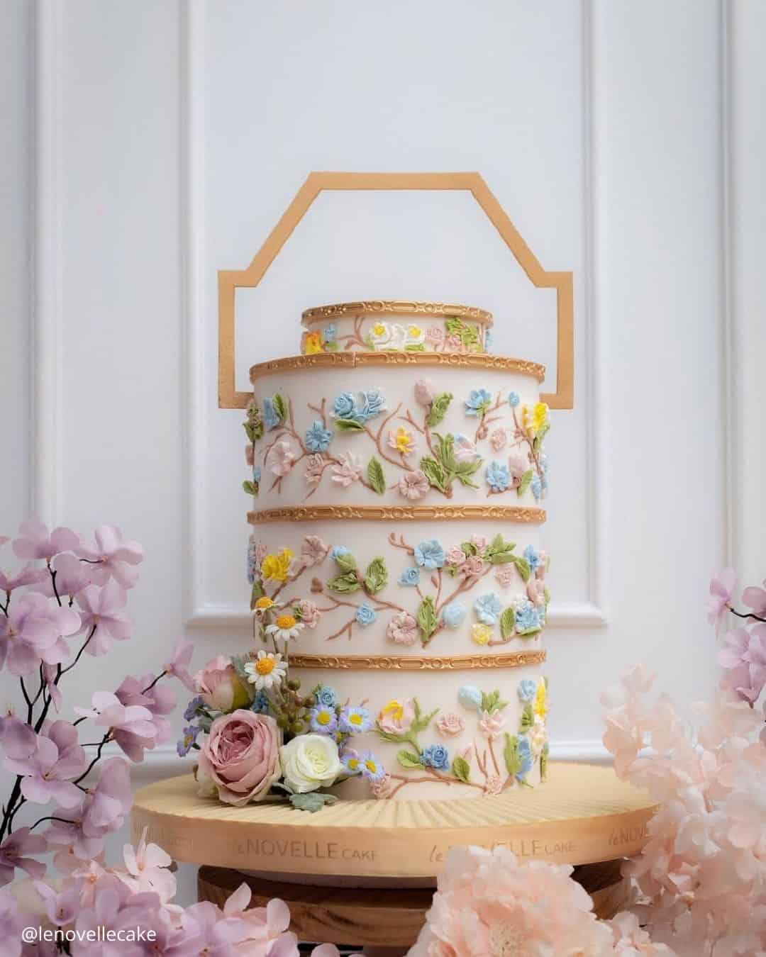 Traditional Hand-painted Mexican Wedding Cake Ideas