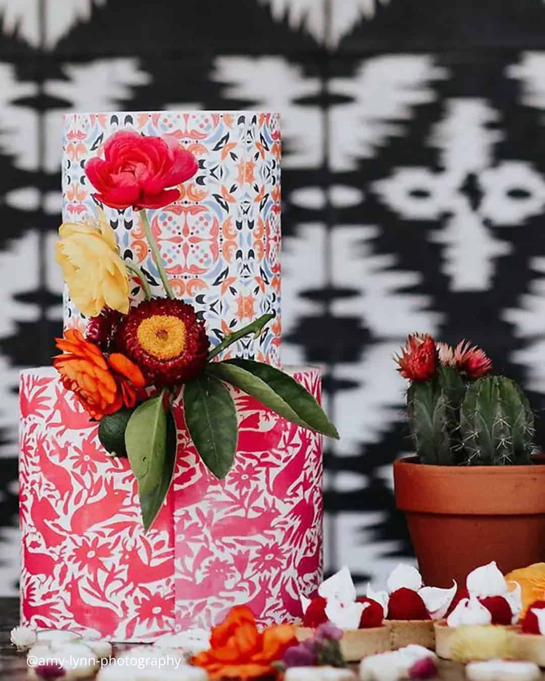 Traditional Hand-painted Mexican Wedding Cake Ideas