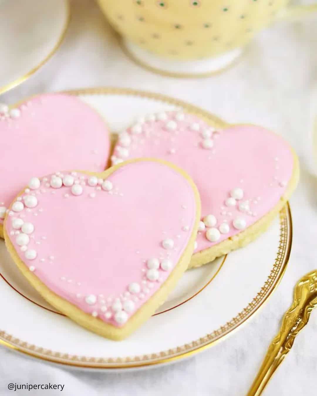 Cute Rose Hearts Cookies