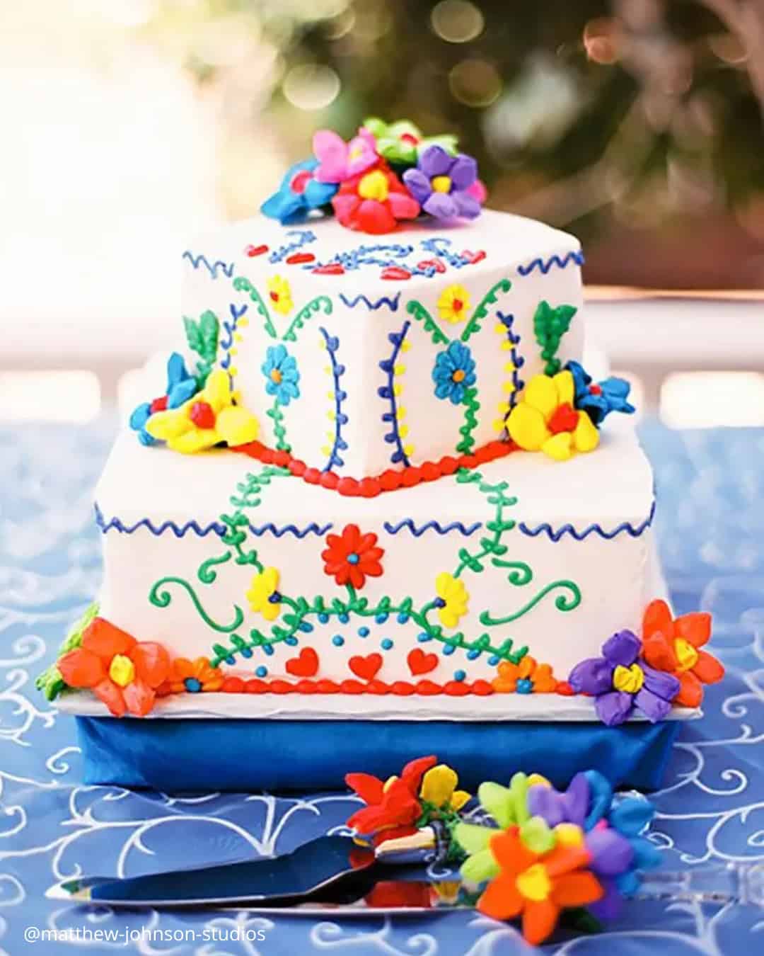 Traditional Hand-painted Mexican Wedding Cake Ideas