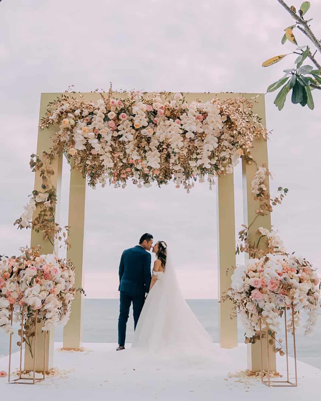 Wedding Arches Ideas
