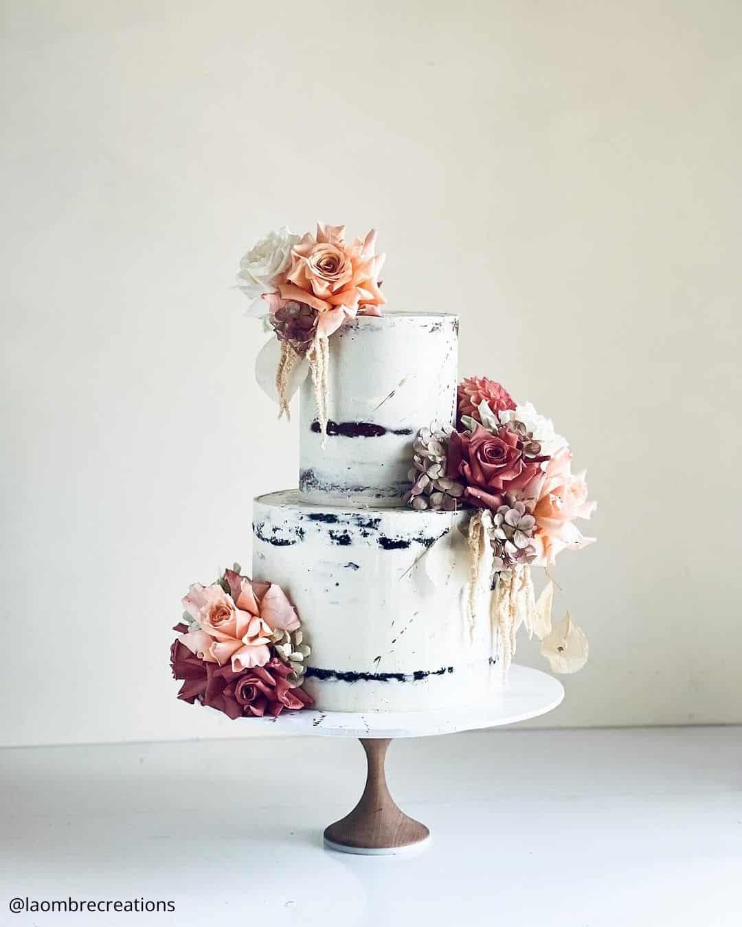 Barefaced Beauty: Naked Wedding Cakes With Flowers