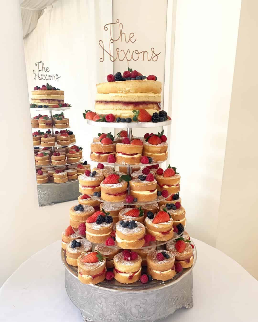 Half-Naked Wedding Cakes