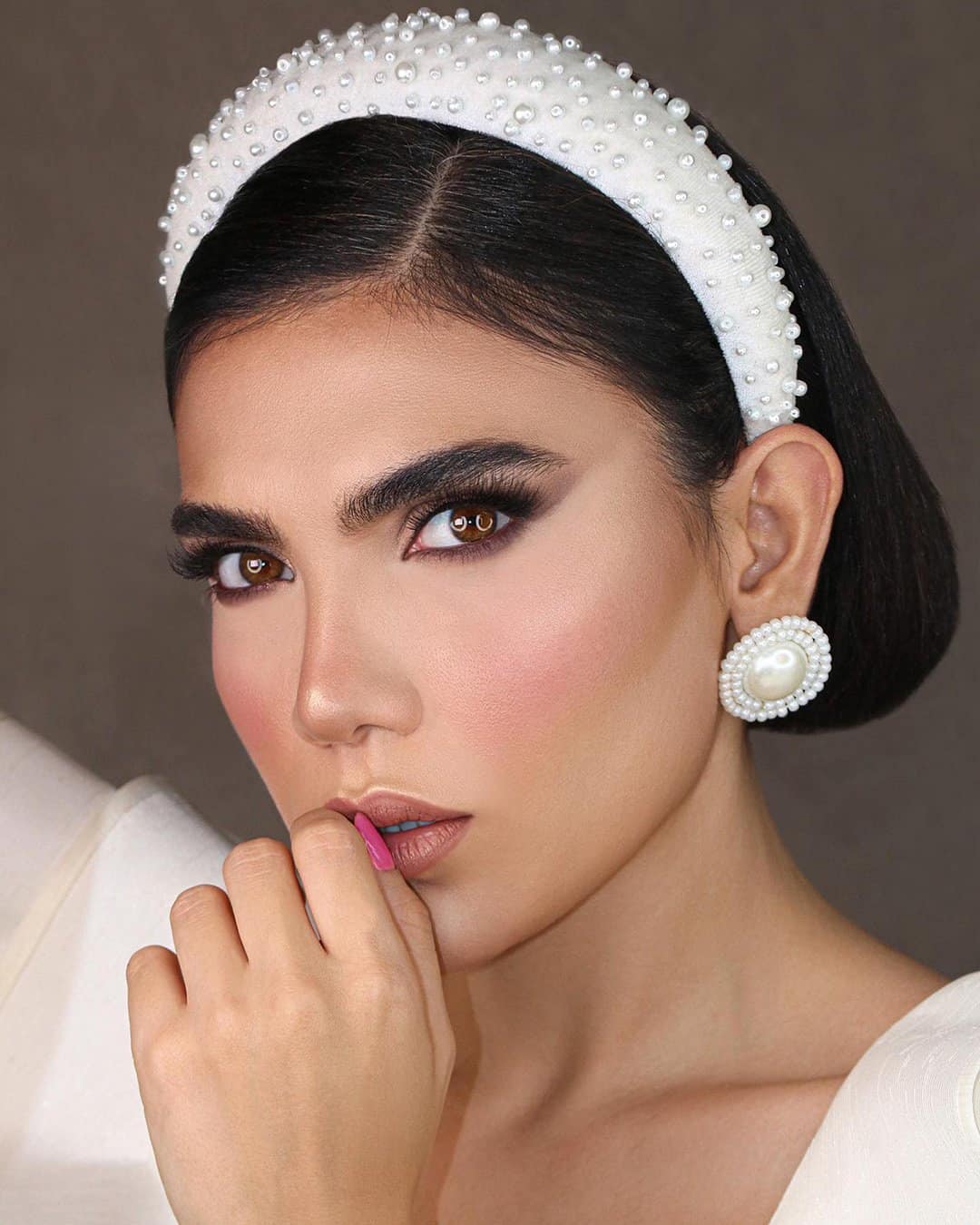 Bridal Makeup Natural Look With Green Eyes