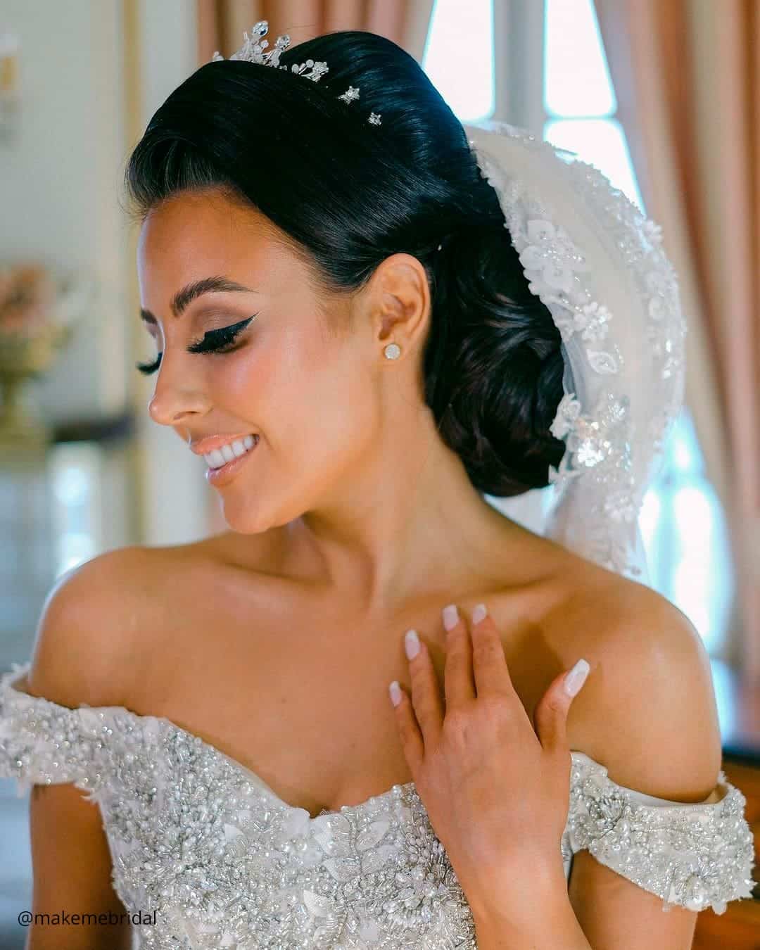 Old Hollywood Wedding Hair With Veil