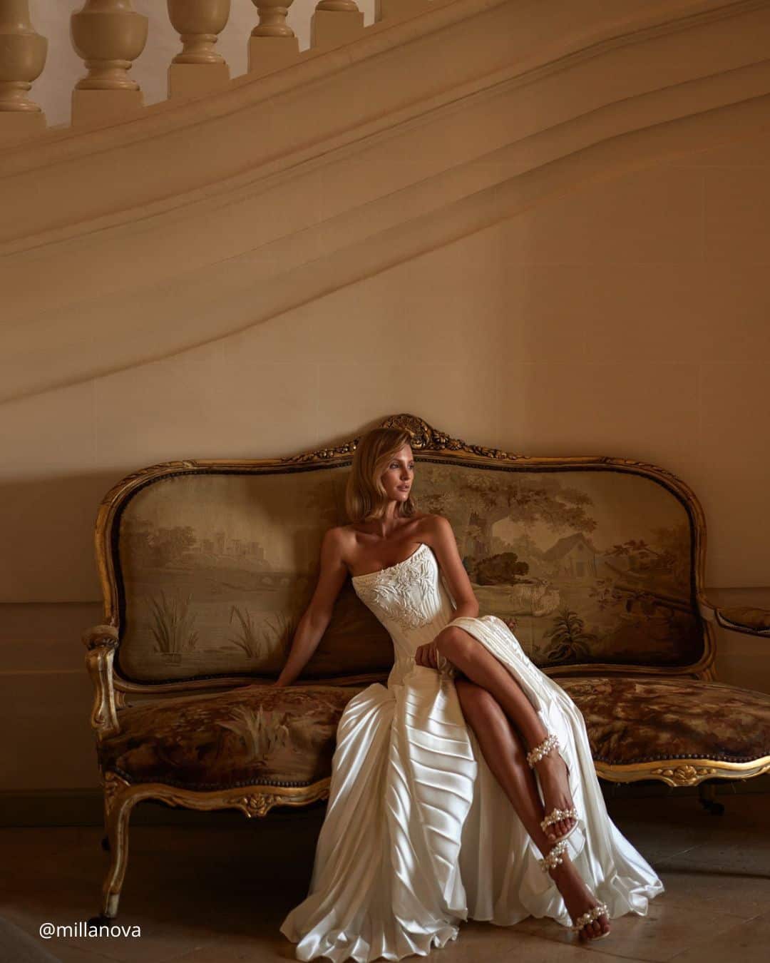Brides Temping Legs