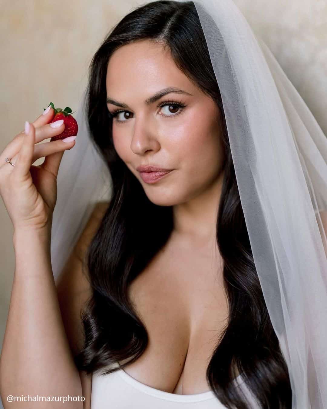 Hot Pre-Wedding Photoshoot