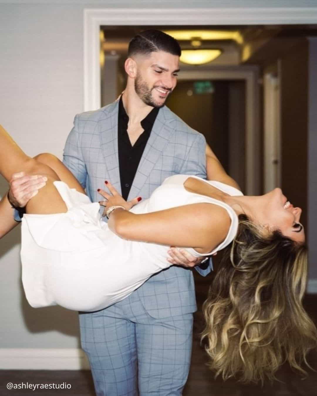 Husbands Sexy Wedding Dress Pictures