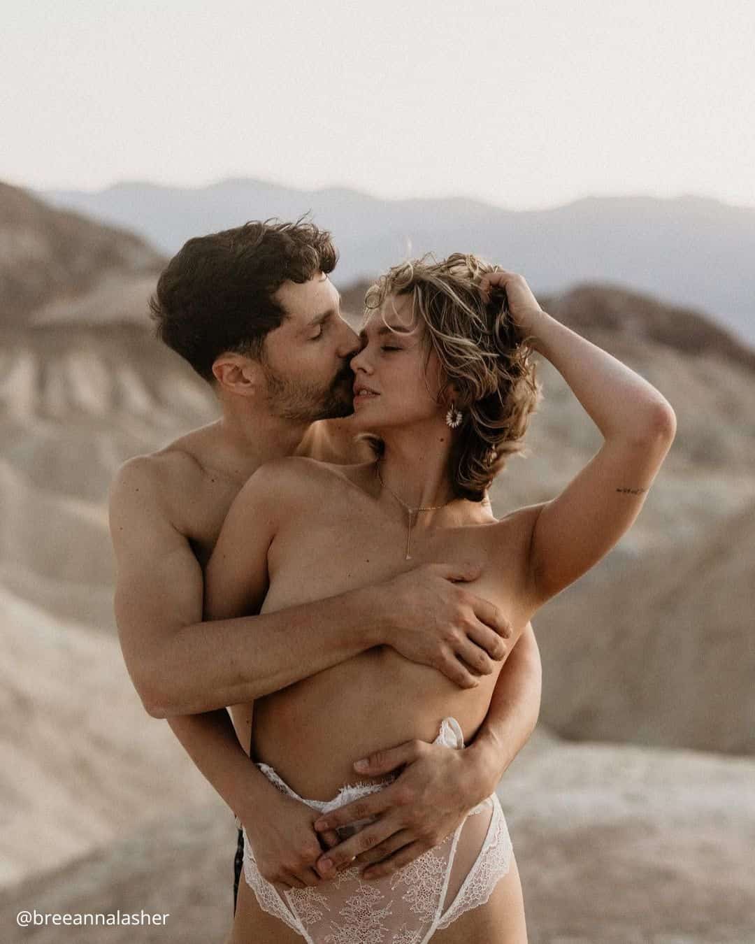 Husbands Sexy Wedding Dress Pictures