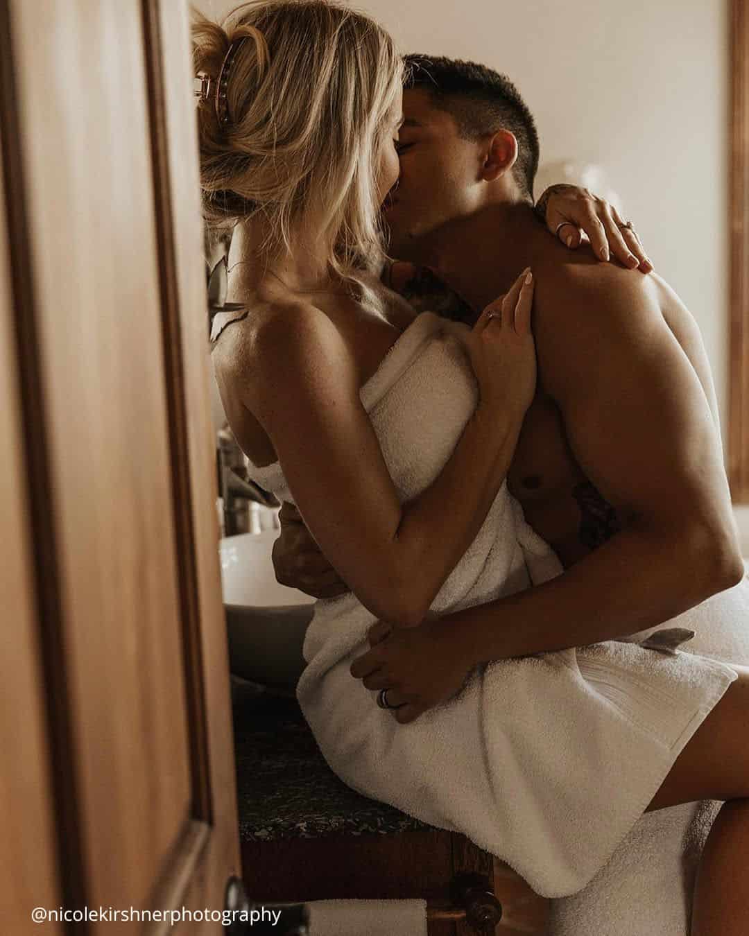 Husbands Sexy Wedding Dress Pictures