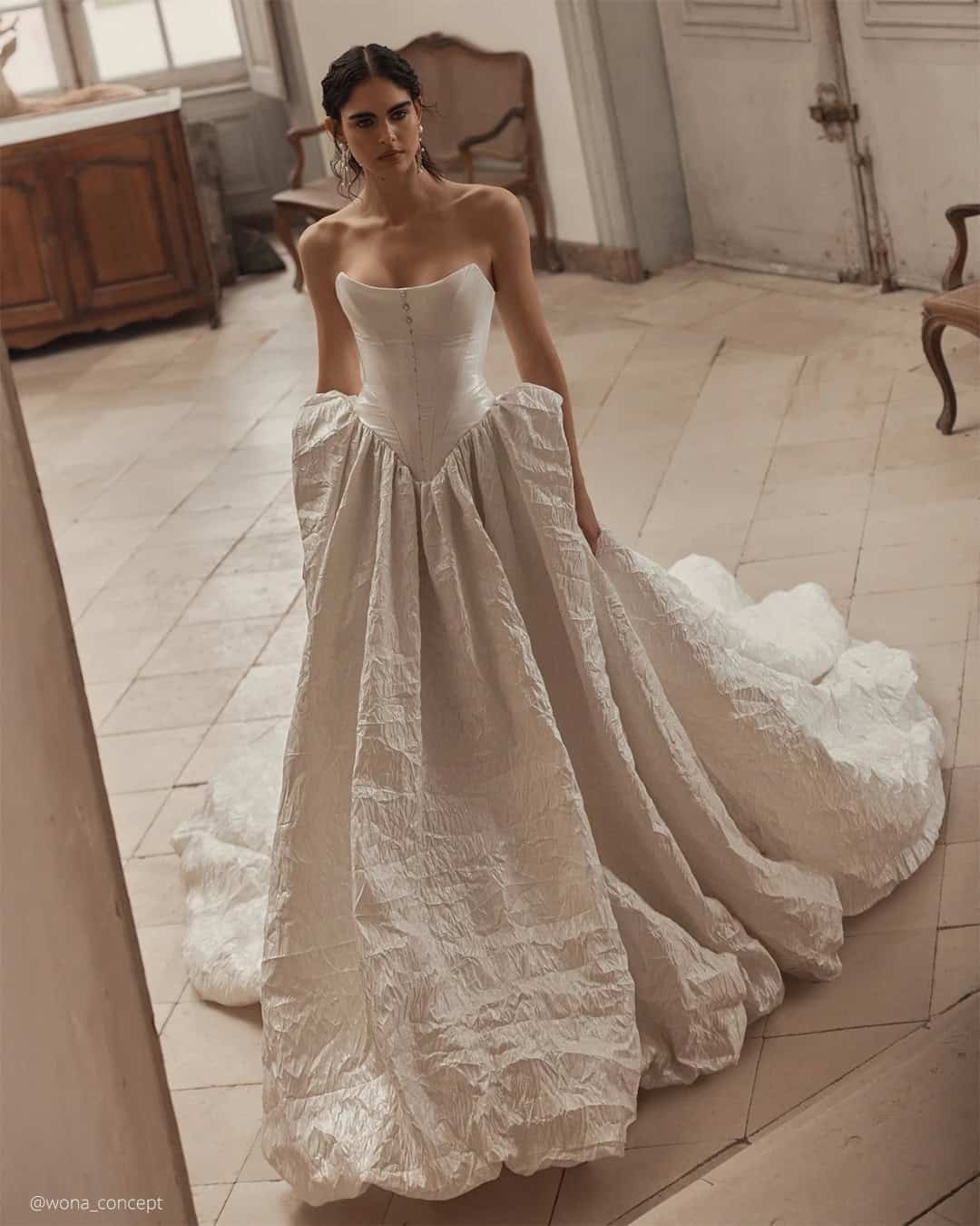 Basque Waist Wedding Dresses