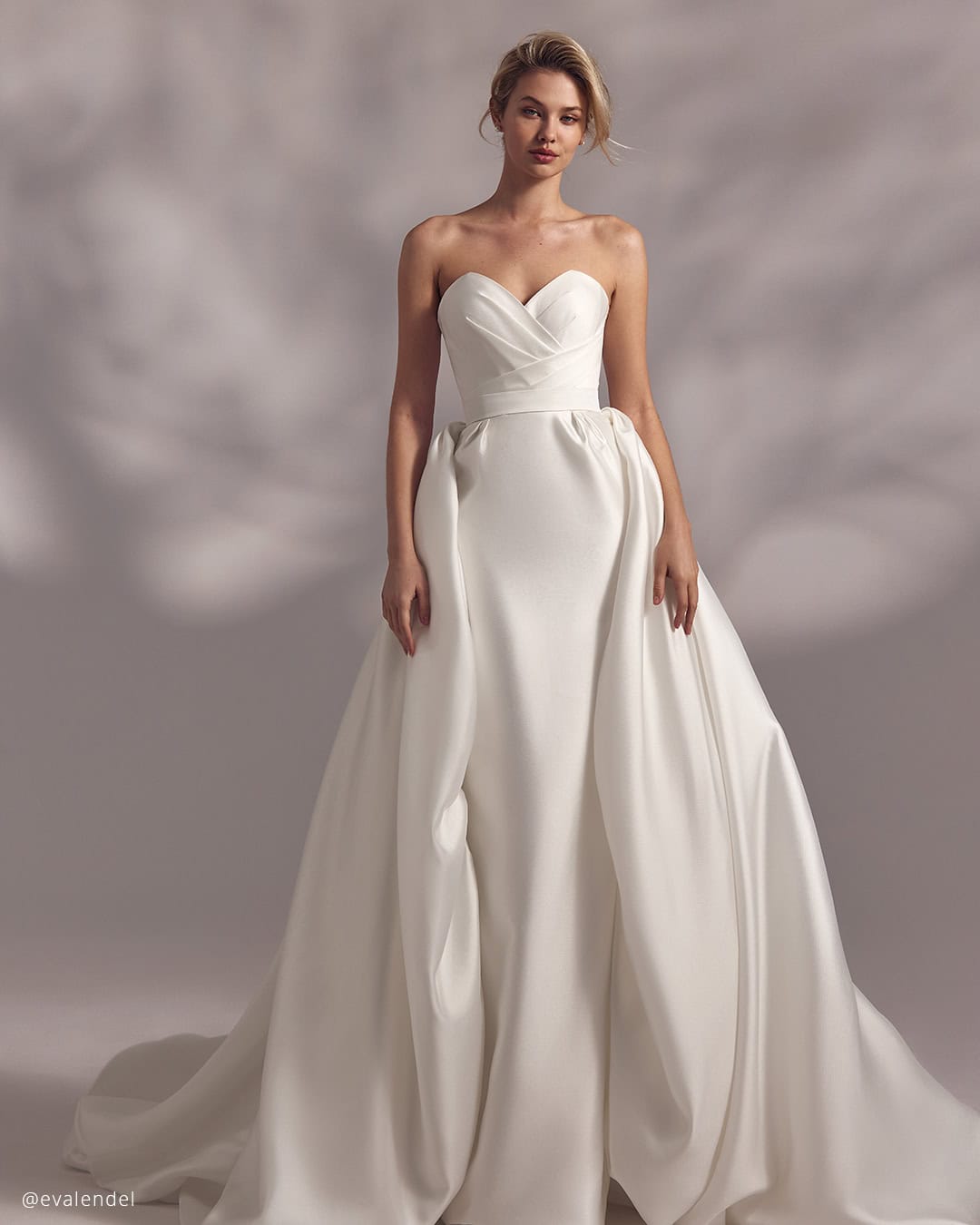 Elegant Simple Dresses For A Wedding