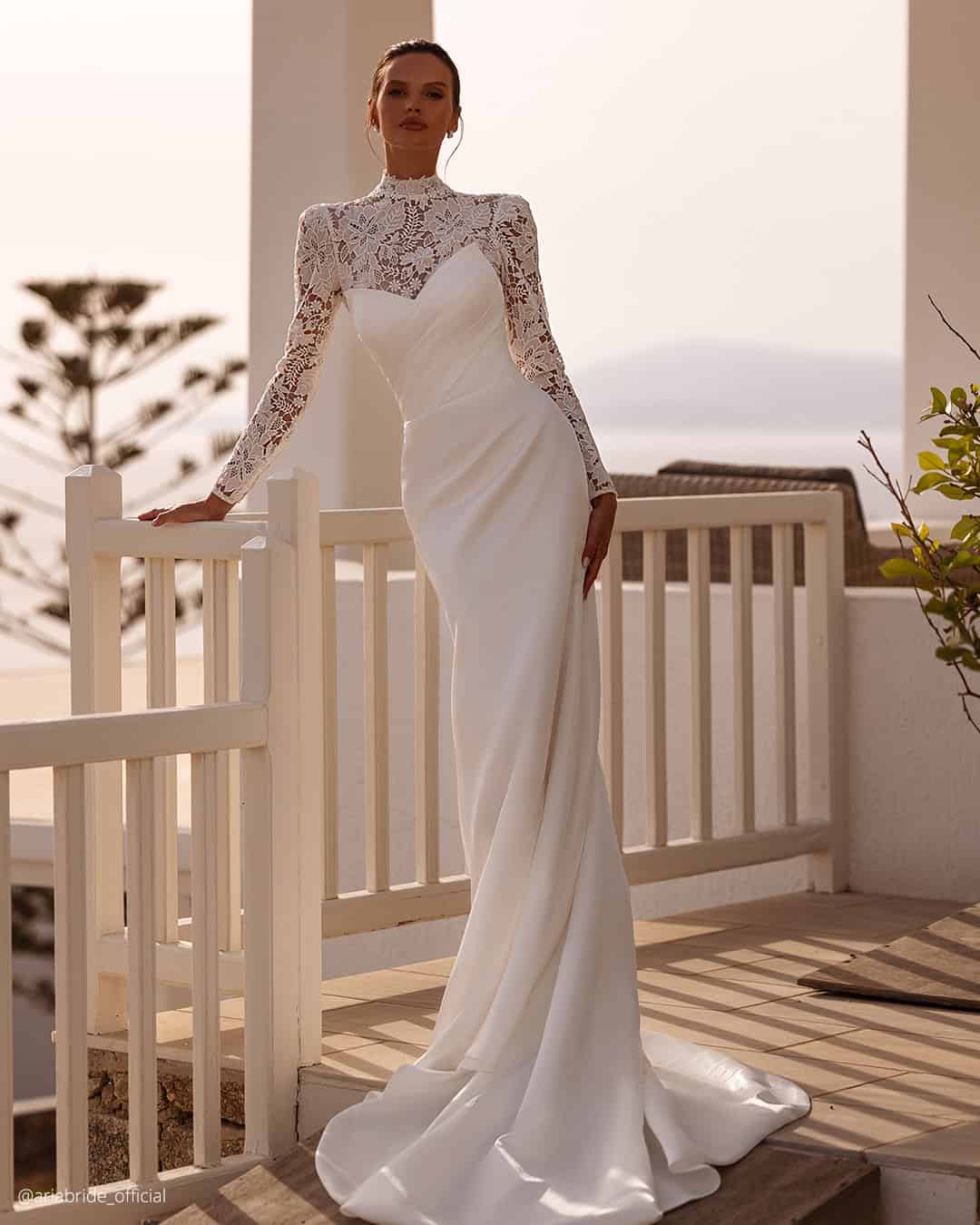 Lace Simple Wedding Dresses