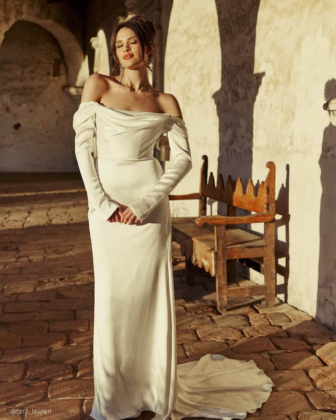 Short Simple Wedding Dresses