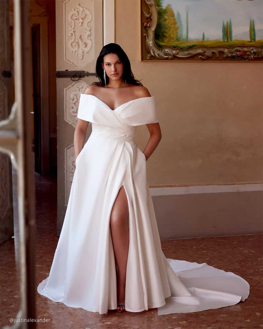 Plus Size Simple Wedding Dresses