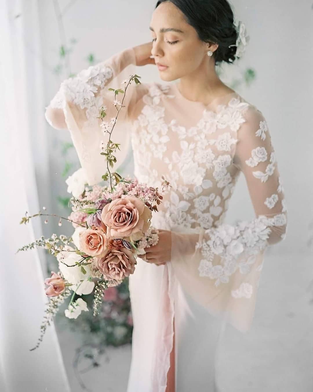 Bouquets For A Rustic Wedding