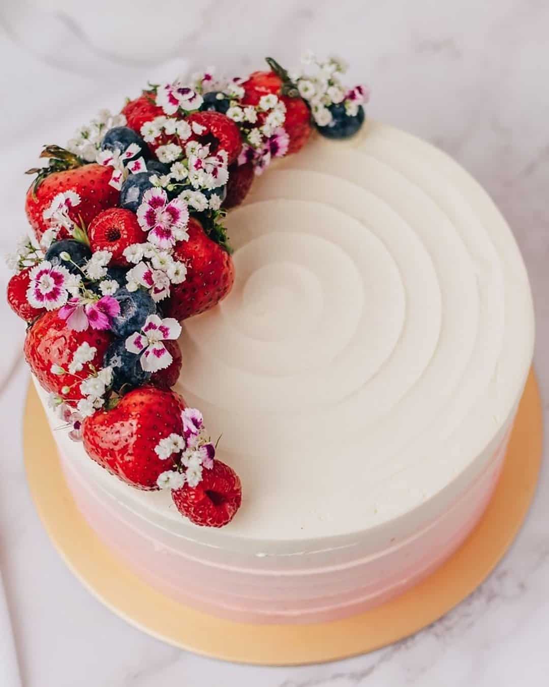 Choose Something Special – Try Mini Cakes