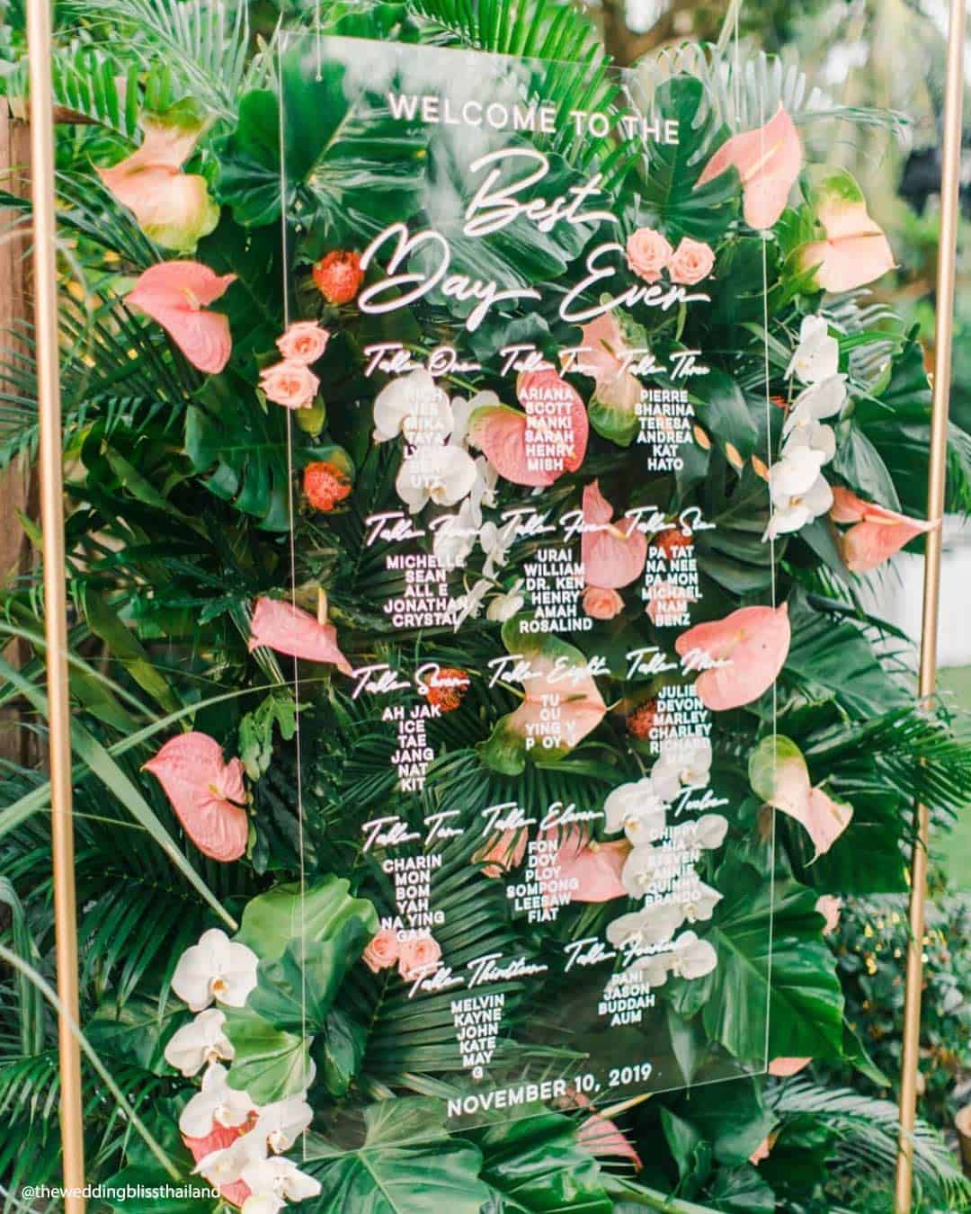 Beach Wedding Decorations for Cocktail Bars