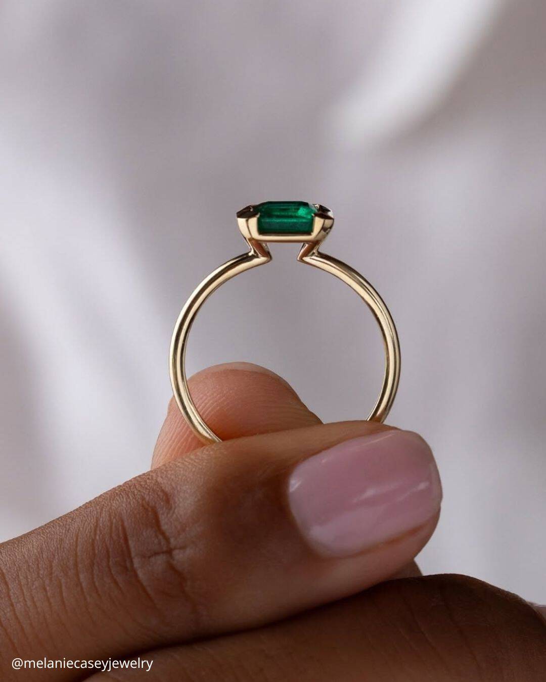 Simple Engagement Rings For Women