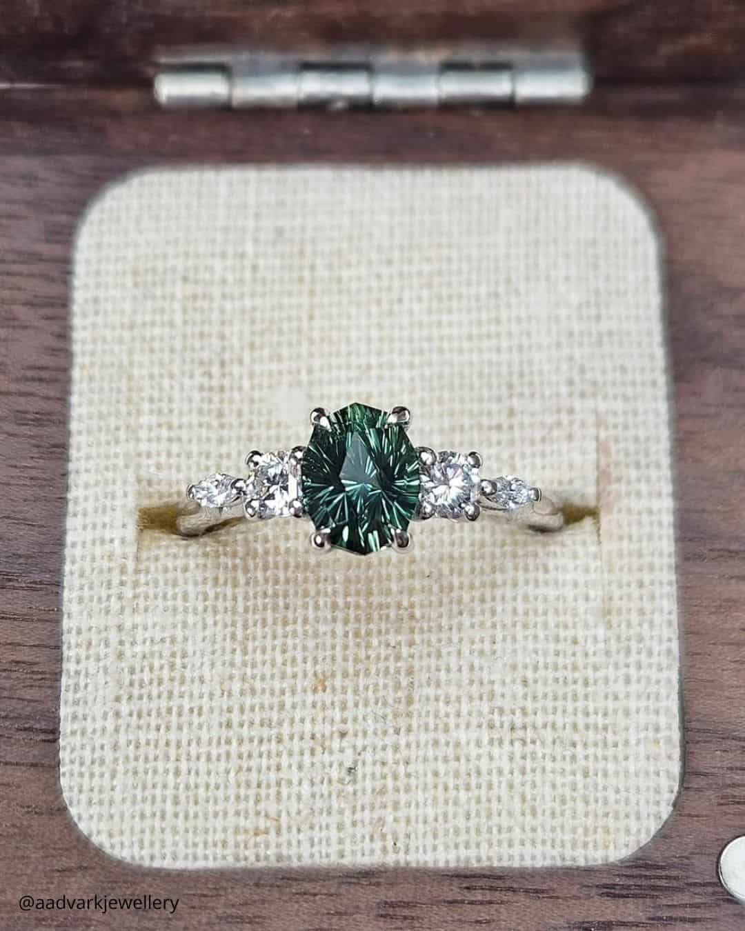 Pear Cut Engagement Rings