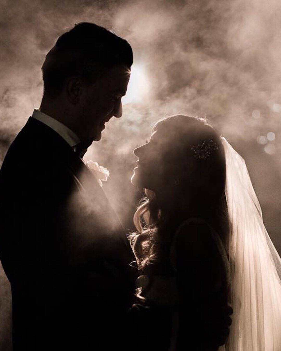 Beautiful Photos With Wedding Fireworks