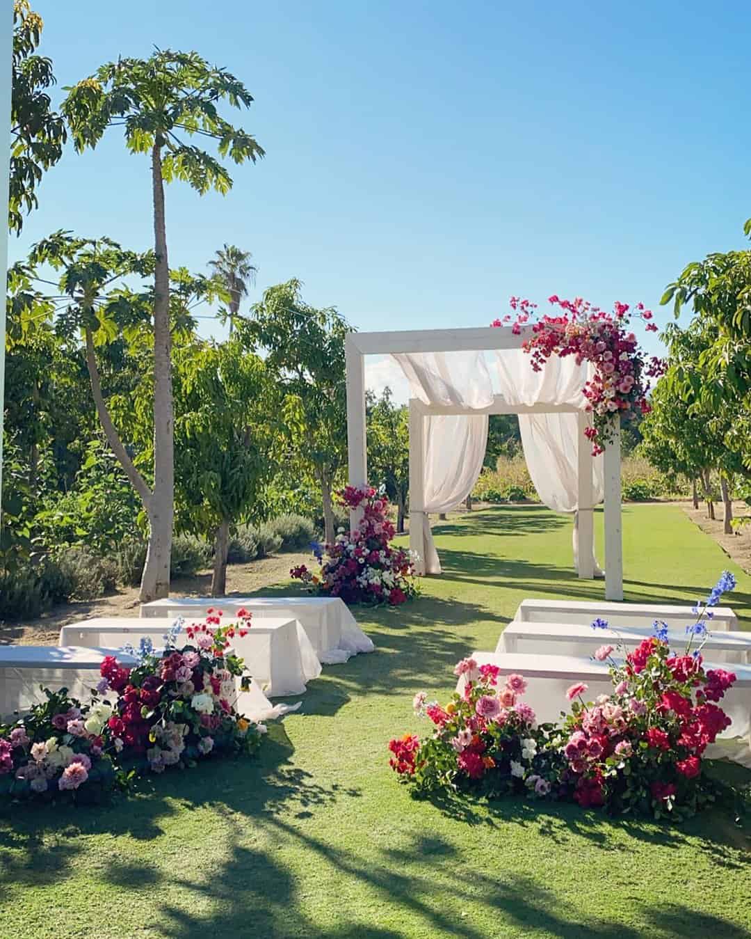 wedding ceremony decorations white gageboanf floral aisle pinacate0202