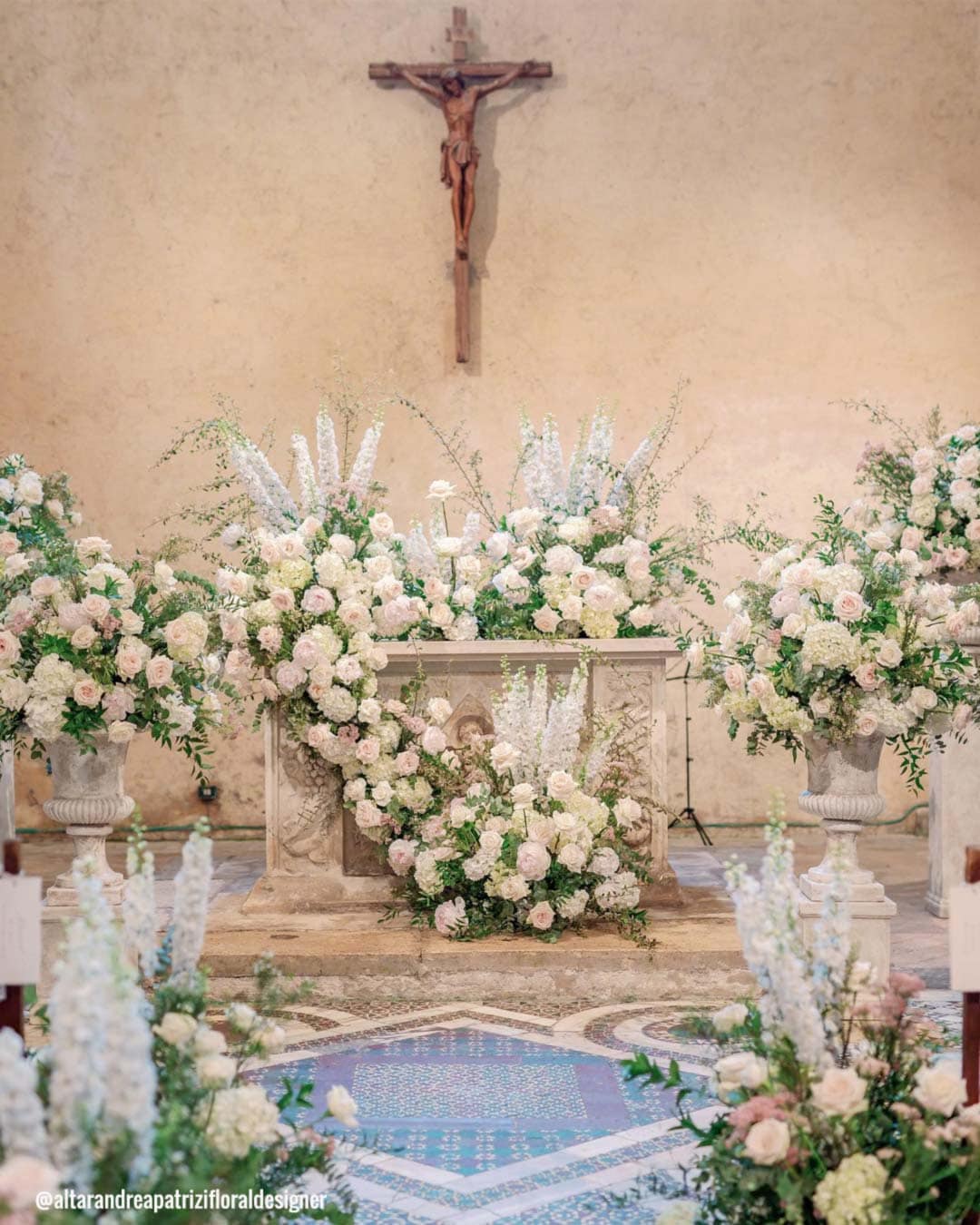 Altar Decor Ideas