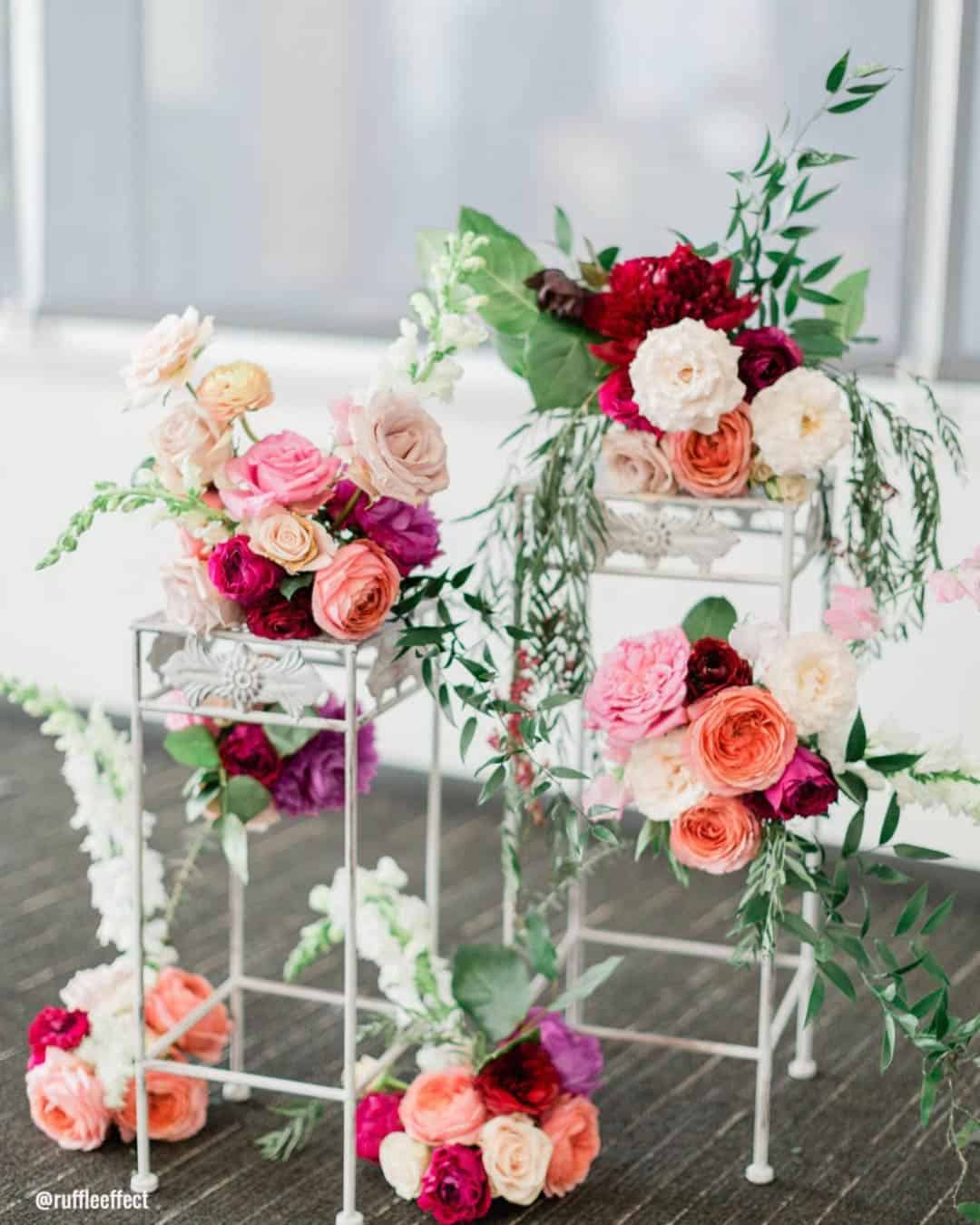 Wedding Cake Table Flowers Decor
