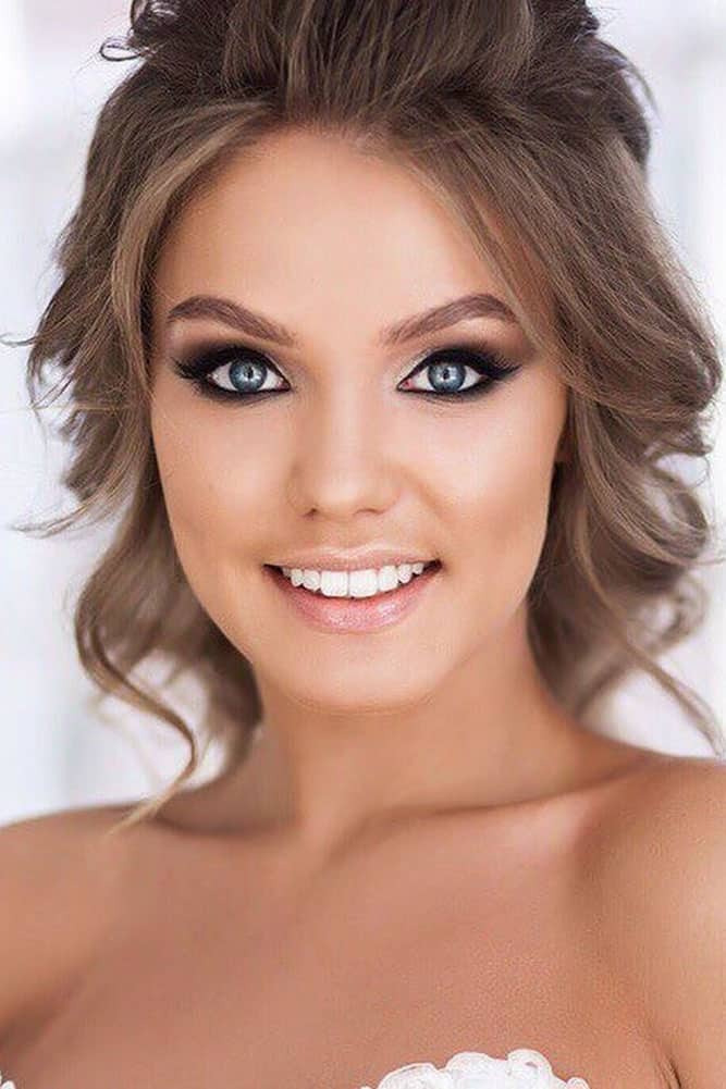 Photo 1-3: Beautiful Makeup For Blue Eyes