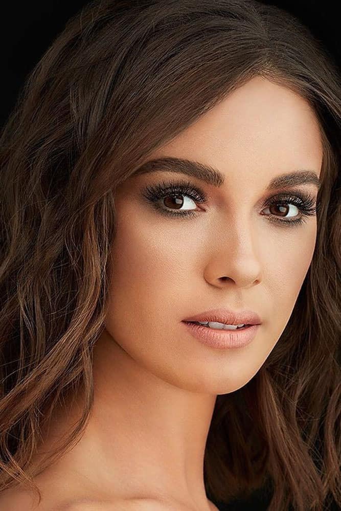 Photo 34-36: Tender Natural Makeup For Brunettes