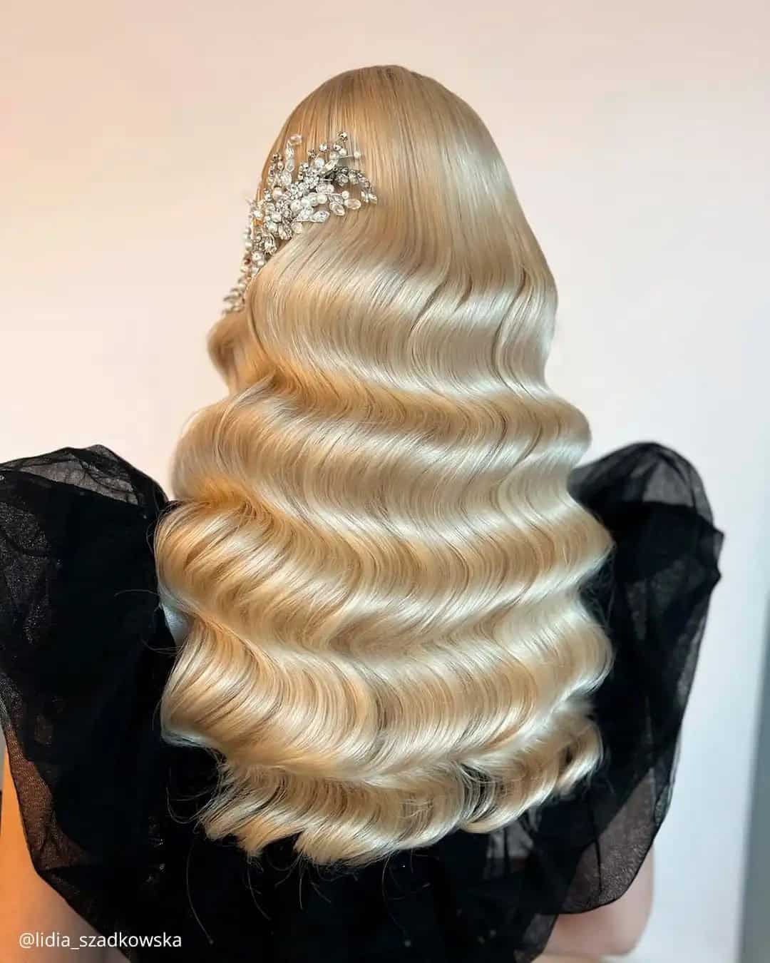 Easy Winter Wedding Hairstyles