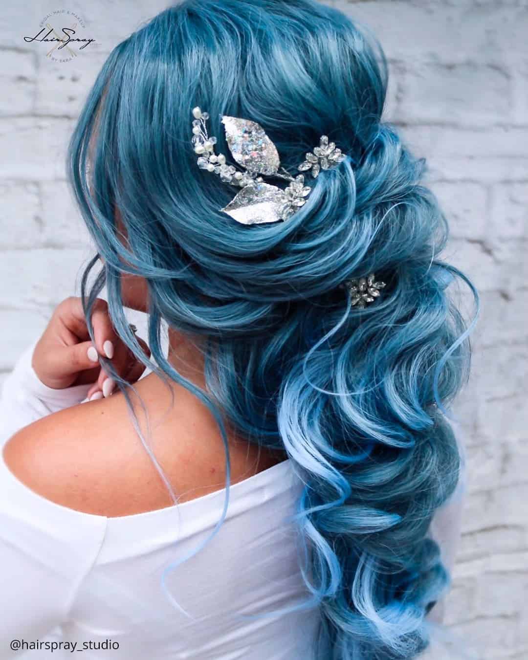 Winter Wedding Hairstyles For Long Hair