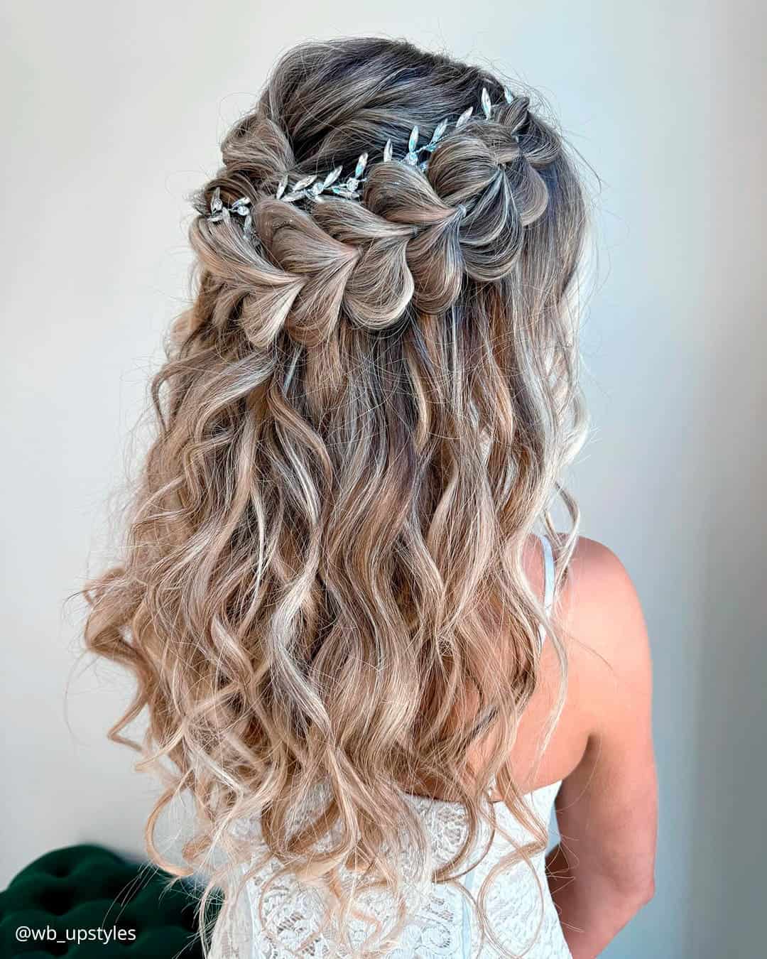 Christmas Wedding Hairstyles And Hair Accessories