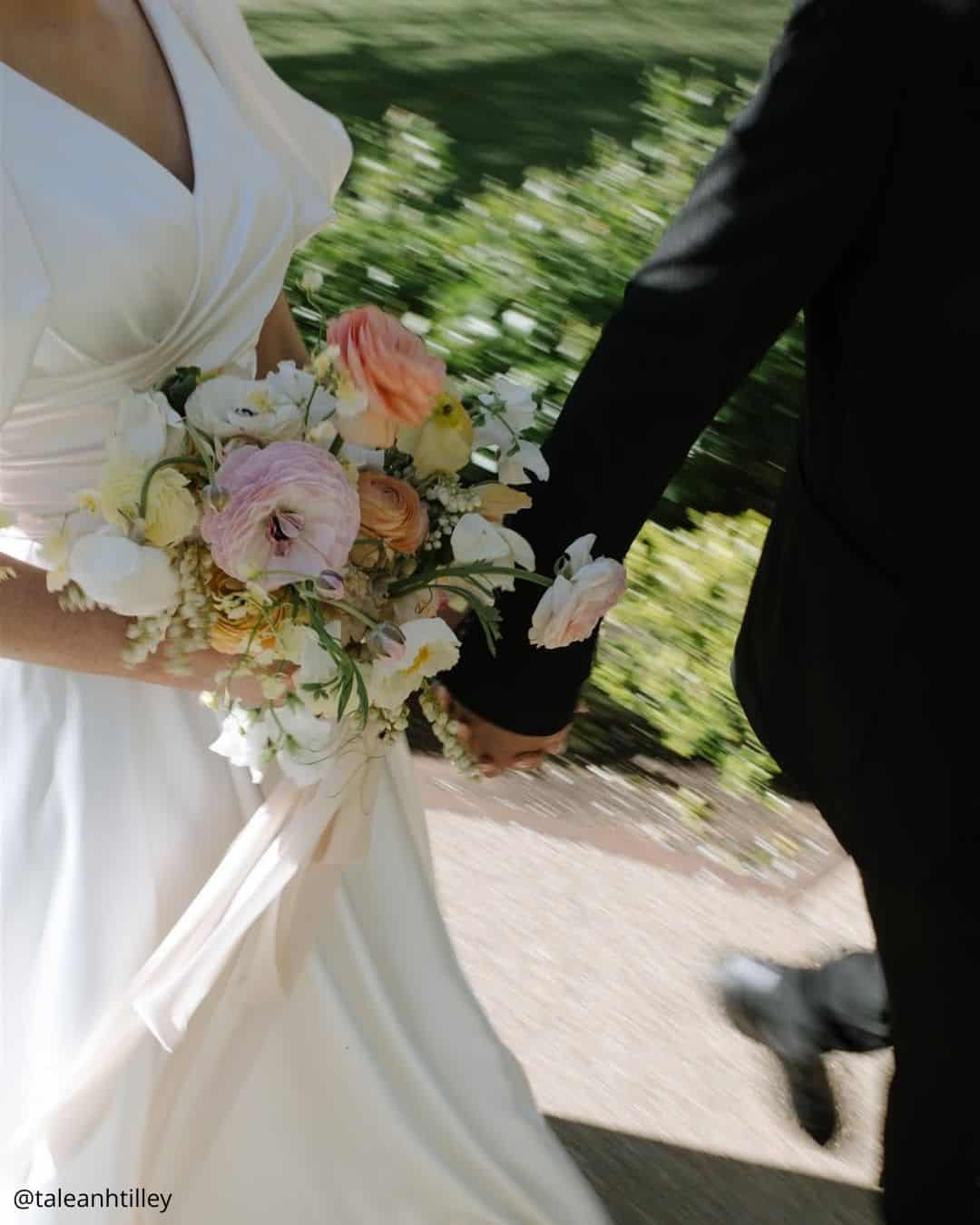 Perfect Bouquets With Red Flowers