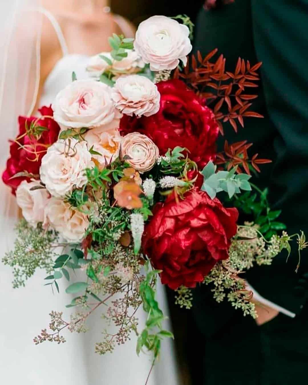 August Flowers: Golden Hour & Late Summer Charm