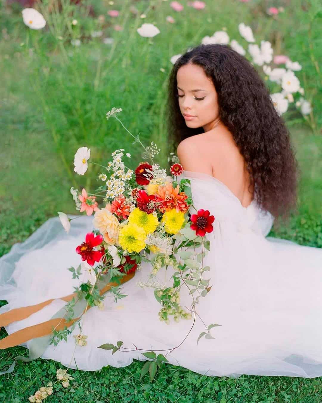 August Flowers: Golden Hour & Late Summer Charm