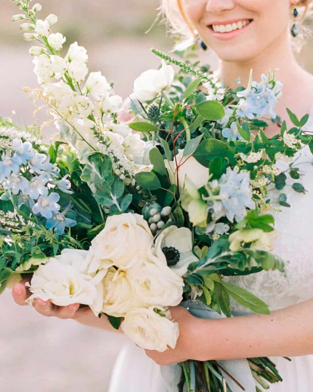 August Flowers: Golden Hour & Late Summer Charm